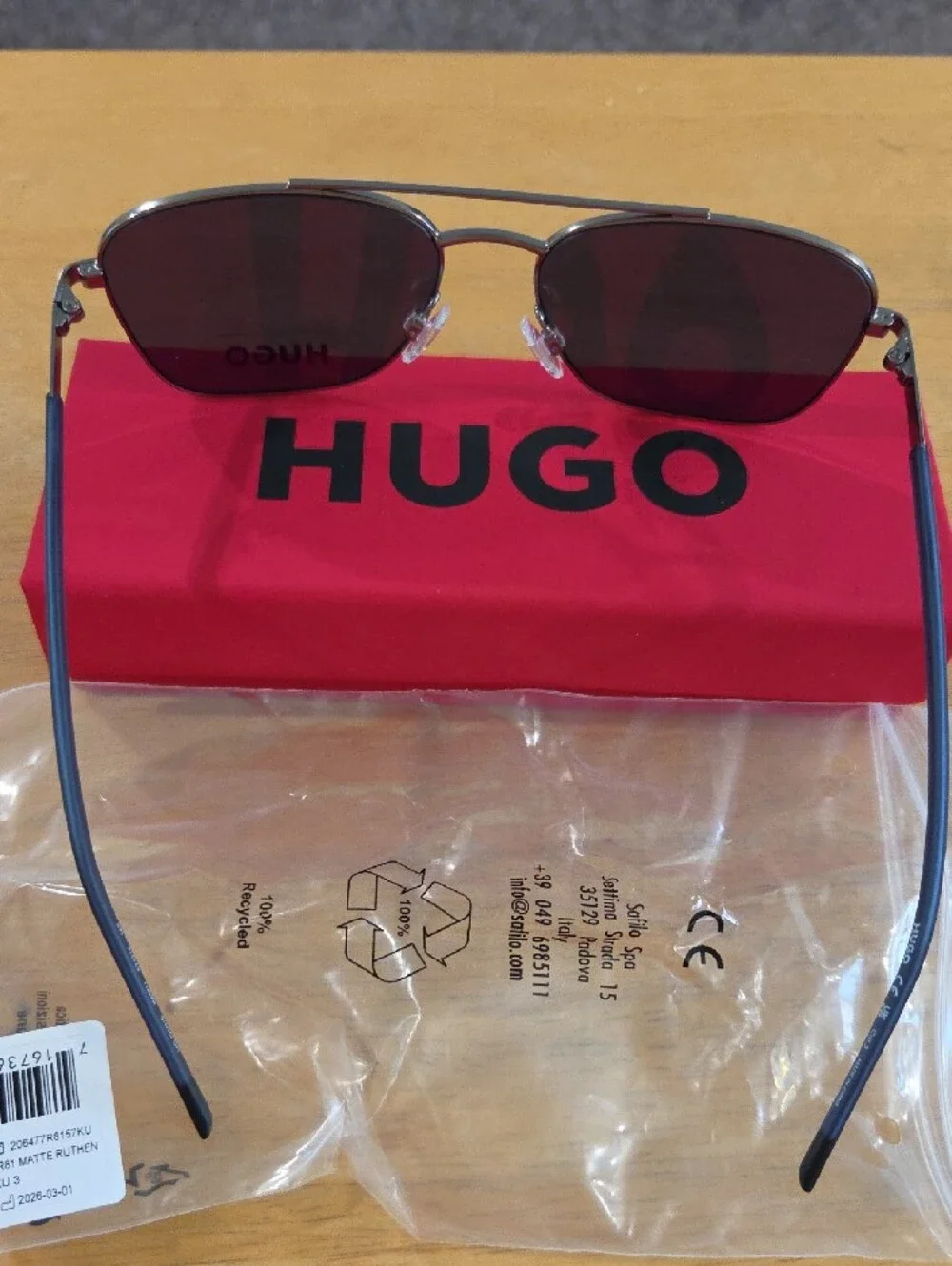 HUGO Men’s Aviator Sunglasses in Silver with Black Lenses HG1269/S